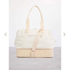 Beis The Weekender Bag in Beige
